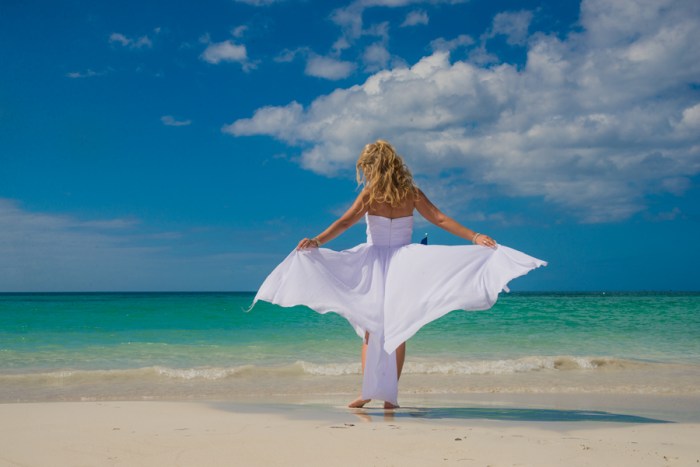 Once you have got engaged you should immediately begin your search for a wedding photographer