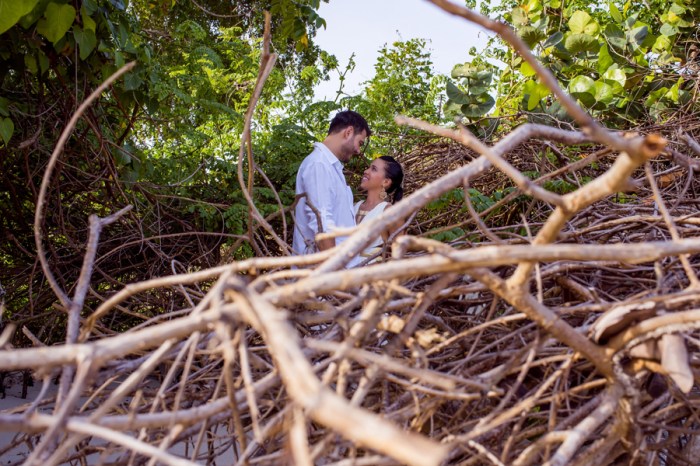 A great Jamaican wedding photographer take photos in a kind of a way that couple's hidden and natural beauty shows through the photographs marvelously