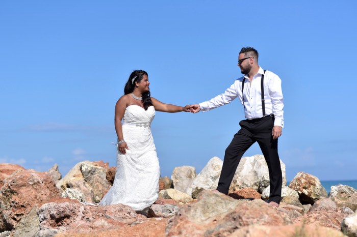 From services to the process, the cost, the specialties, the time frame, picture quality, the contract hence everything must be required about from your to-be wedding photographer in Jamaica. Every little detail matters. It’s your wedding; you have to make it perfect.